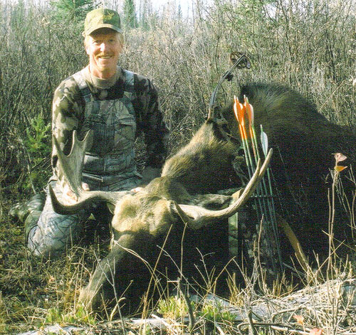 Shane Yearian, black bear 2004