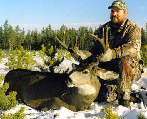 Kurt Russell, Deer, 2003